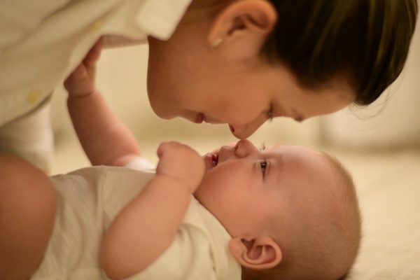 Lactancia artificial: “¿no voy a tener el mismo vínculo con mi bebé?”