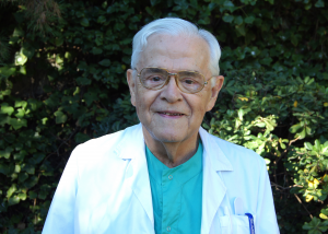 Professeur Dr. Juan José Vidal Peláez, directeur de l'unité des femmes