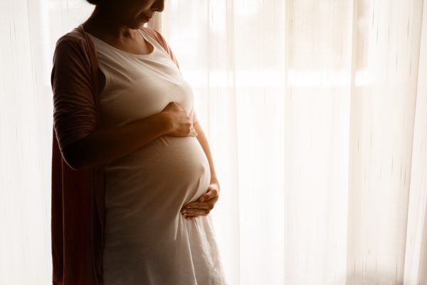 When should you go to the hospital in the final stages of pregnancy? Three signs to watch out for